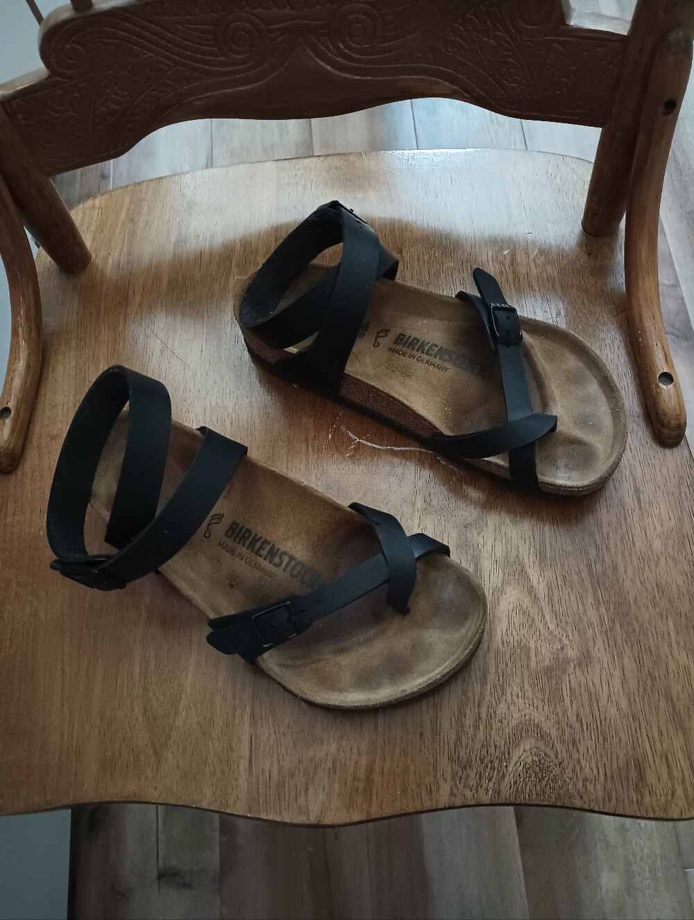 Size 6 Birkenstock Sandals